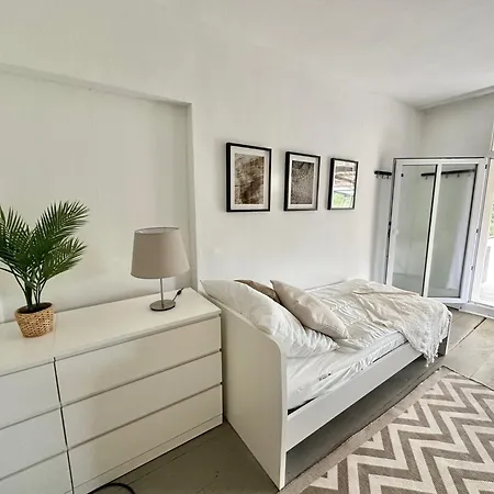 Arbio Monteurzimmer In Free Wifi & Parking Appartement Kremmen