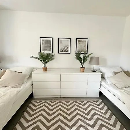 Arbio Monteurzimmer In Free Wifi & Parking Kremmen